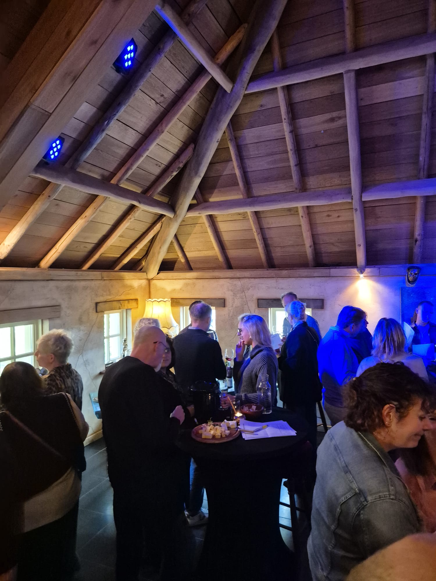 Op een schitterende locatie, Casa del Arte in Schijndel, was onze najaarsproeverij 2025.
