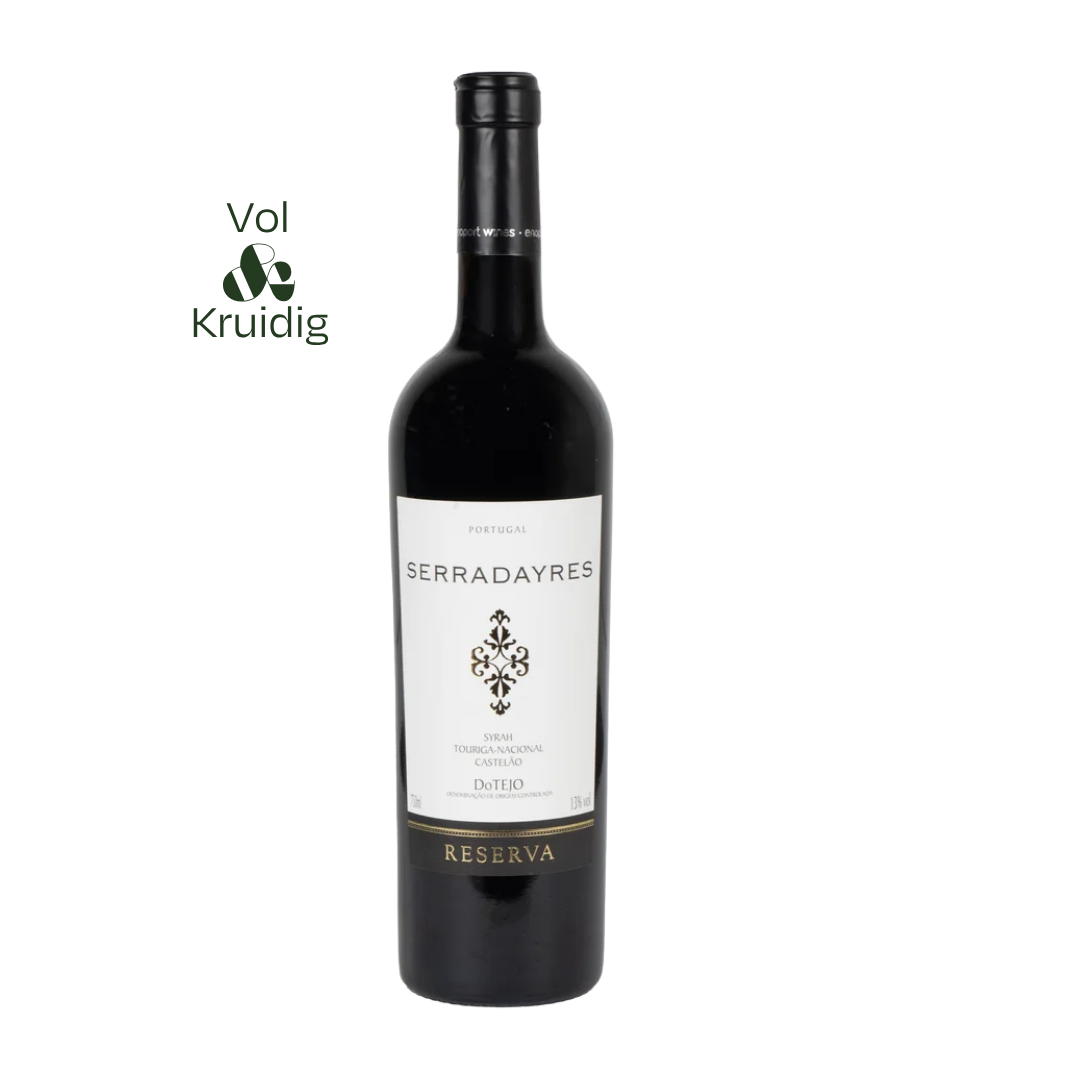 Serradayres Reserva Tinto Portugese rode wijn uit de Tejo-regio, gemaakt van Syrah, Touriga Nacional en Castelão